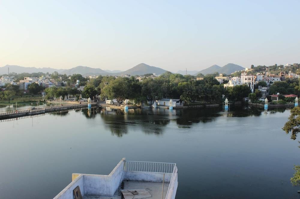 Backpacker Panda Lake Pichola Udaipur Exterior photo